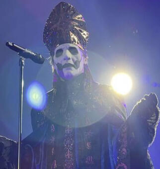 Papa Emeritus IV